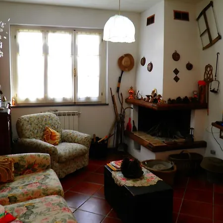 Casa Emilia Cinque Terre * Carro